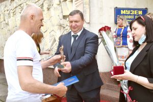 Відзначили лауреатів